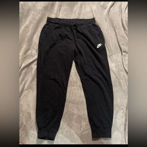Large black Nike sweatpants